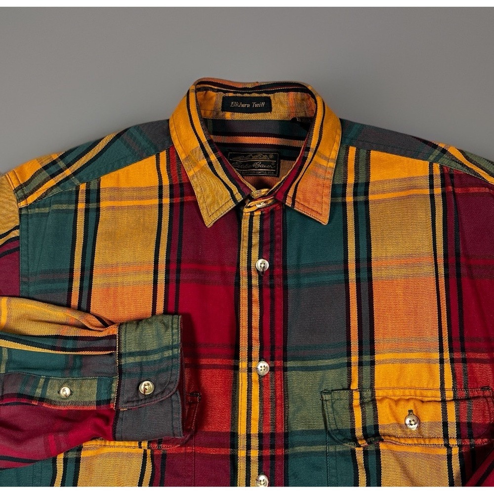 Vintage 90's Eddie‎ Bauer Elk Horn Twill Men's Small Button Down Plaid Shirt
